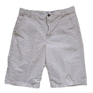 Old Navy Flat Front Grey Mini Stripe Shorts Size 16